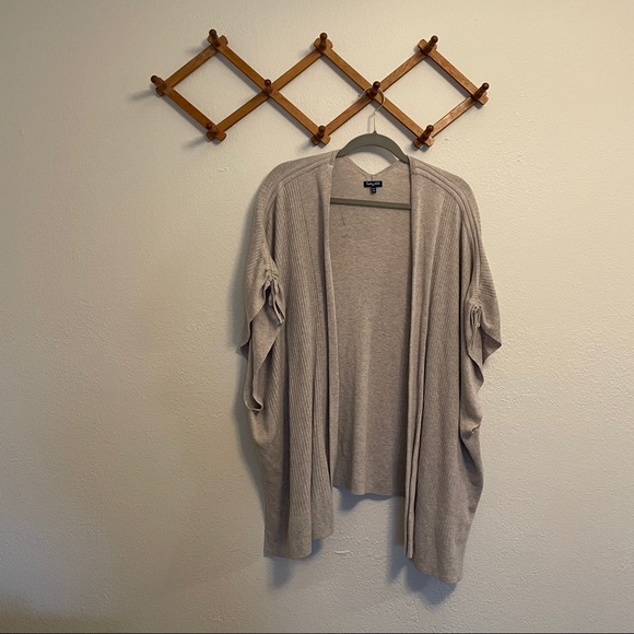 Splendid Short Sleeve Open Cardigan Sweater - Picture 2 of 9